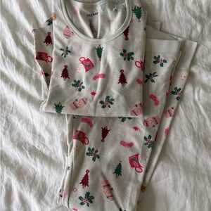 Old Navy Cream and Red Pajama Sets Festive Winter Design